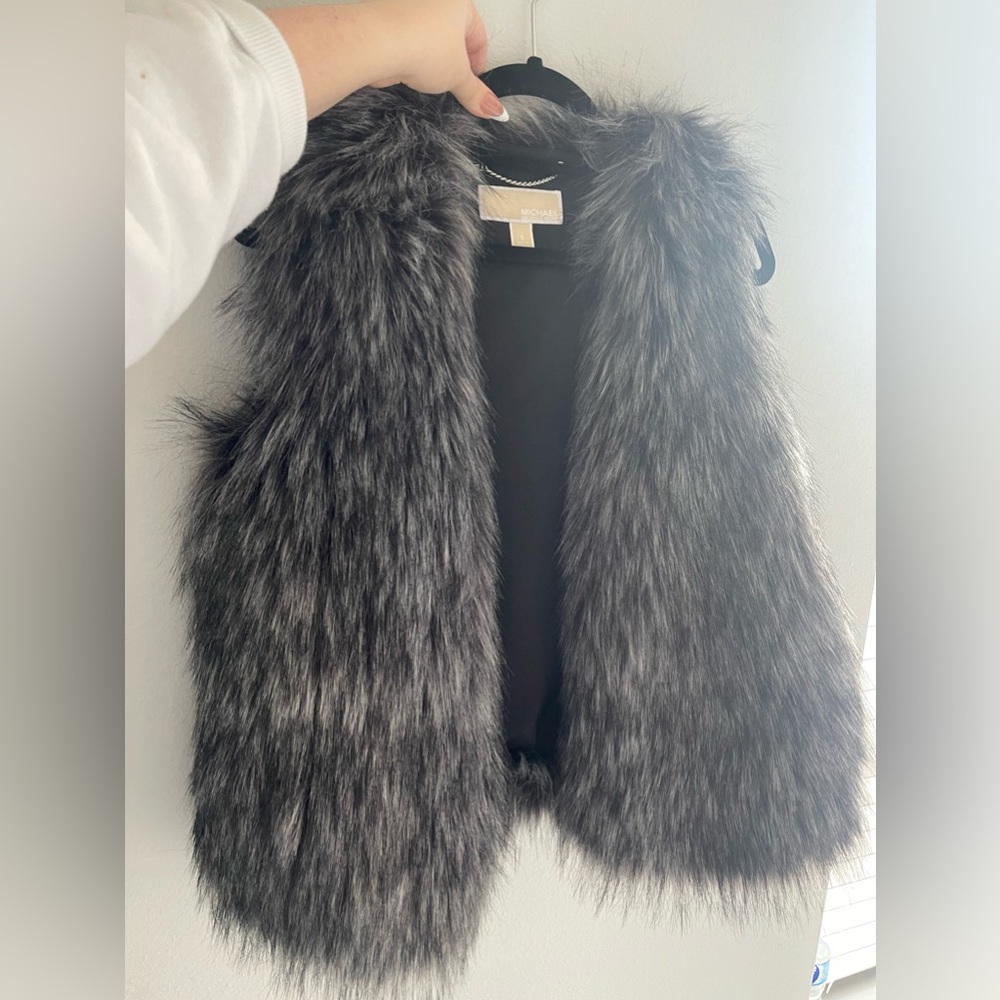 michael kors faux fur vest
